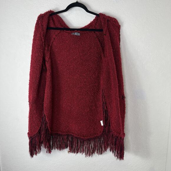 FM Red Knitted Poncho Size One Size Zip Front Hooded With Tassels, Boho, Gypsy - Picture 6 of 9